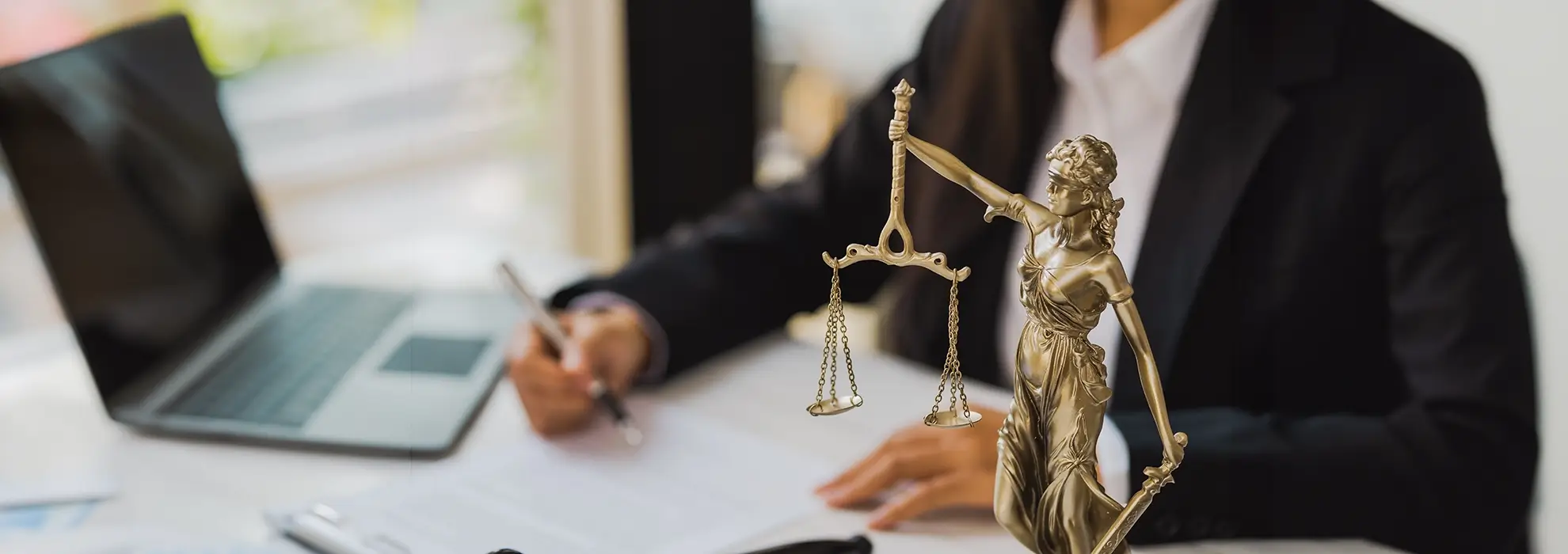 abstrakter Hintergrund mit Rechtecken in grün